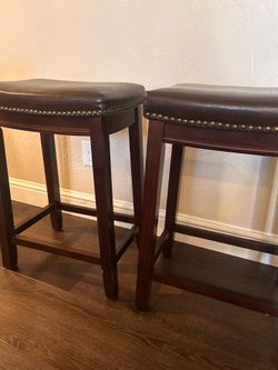 Set of Padded barstools