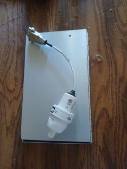 Entering Single Port Pressure Transducer