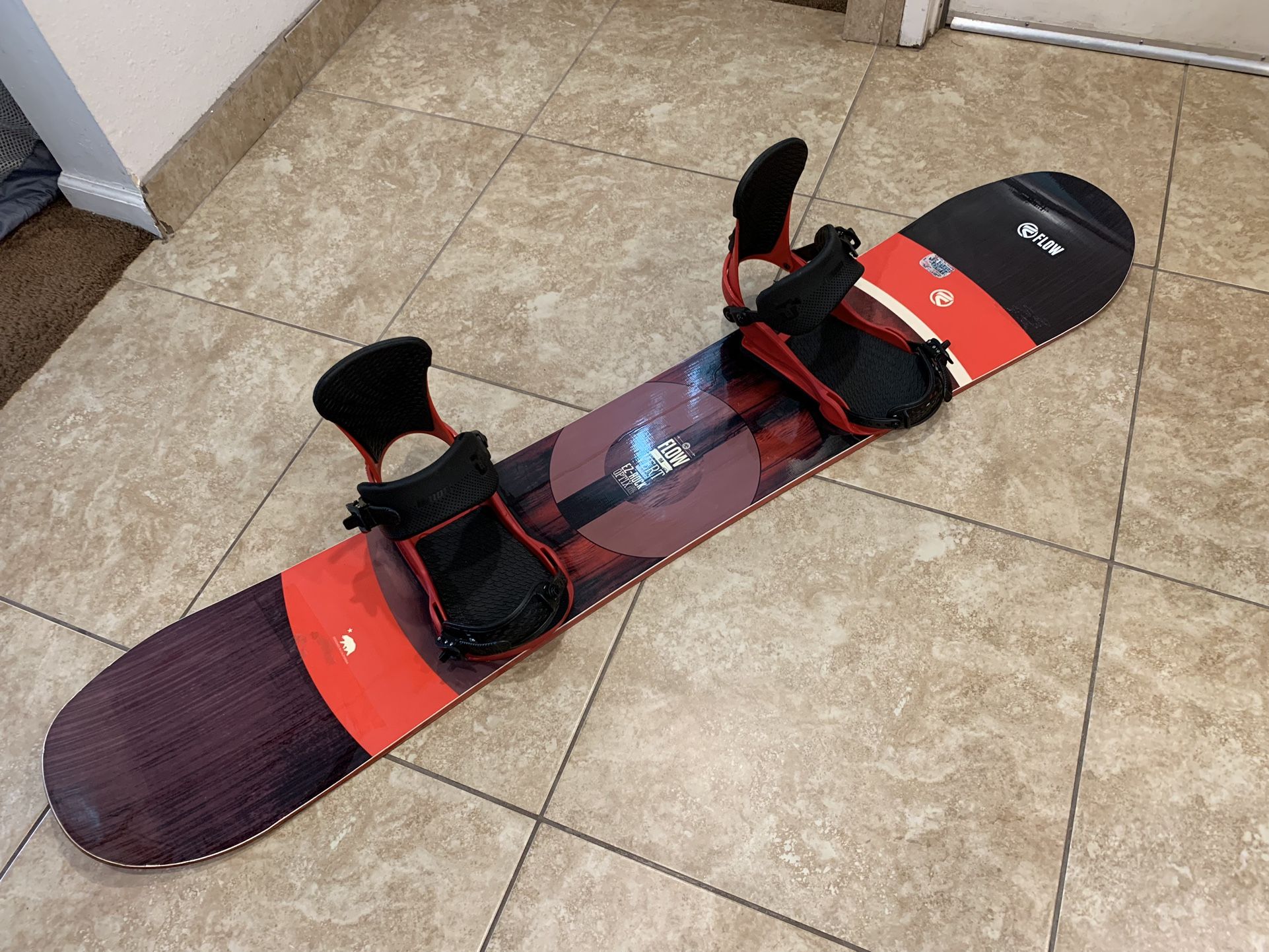 FLOW フロー スノーボード板 スノーボードセット ダブルキャンバー