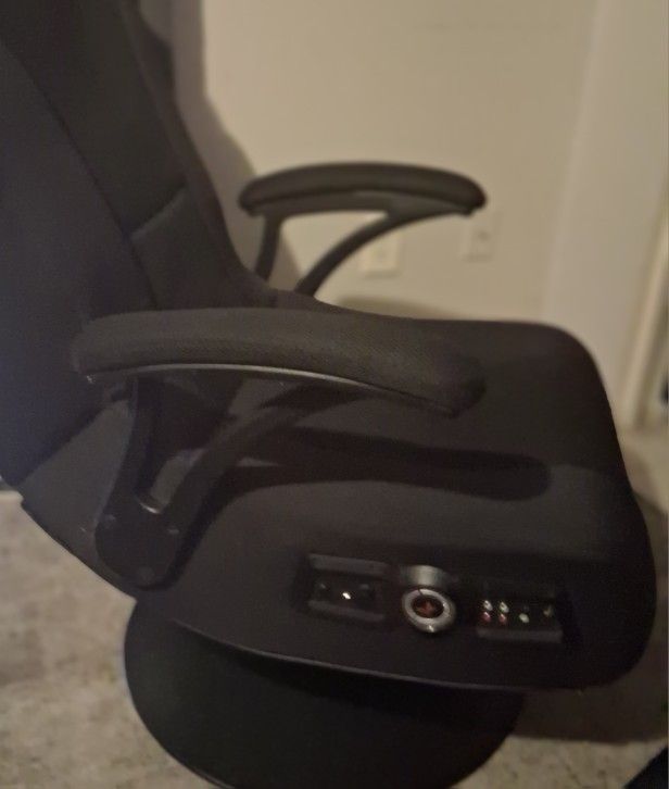 X ROCKER GAME CHAIR