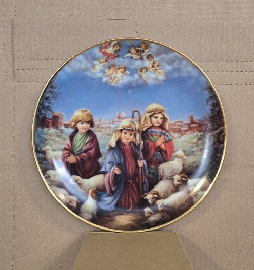 While Shepherds Watched Christmas Pageant Plate Collection