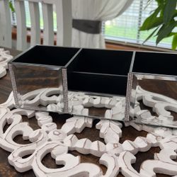 Make Up Caddie / Beautiful Vanity Tray/beveled Mirror