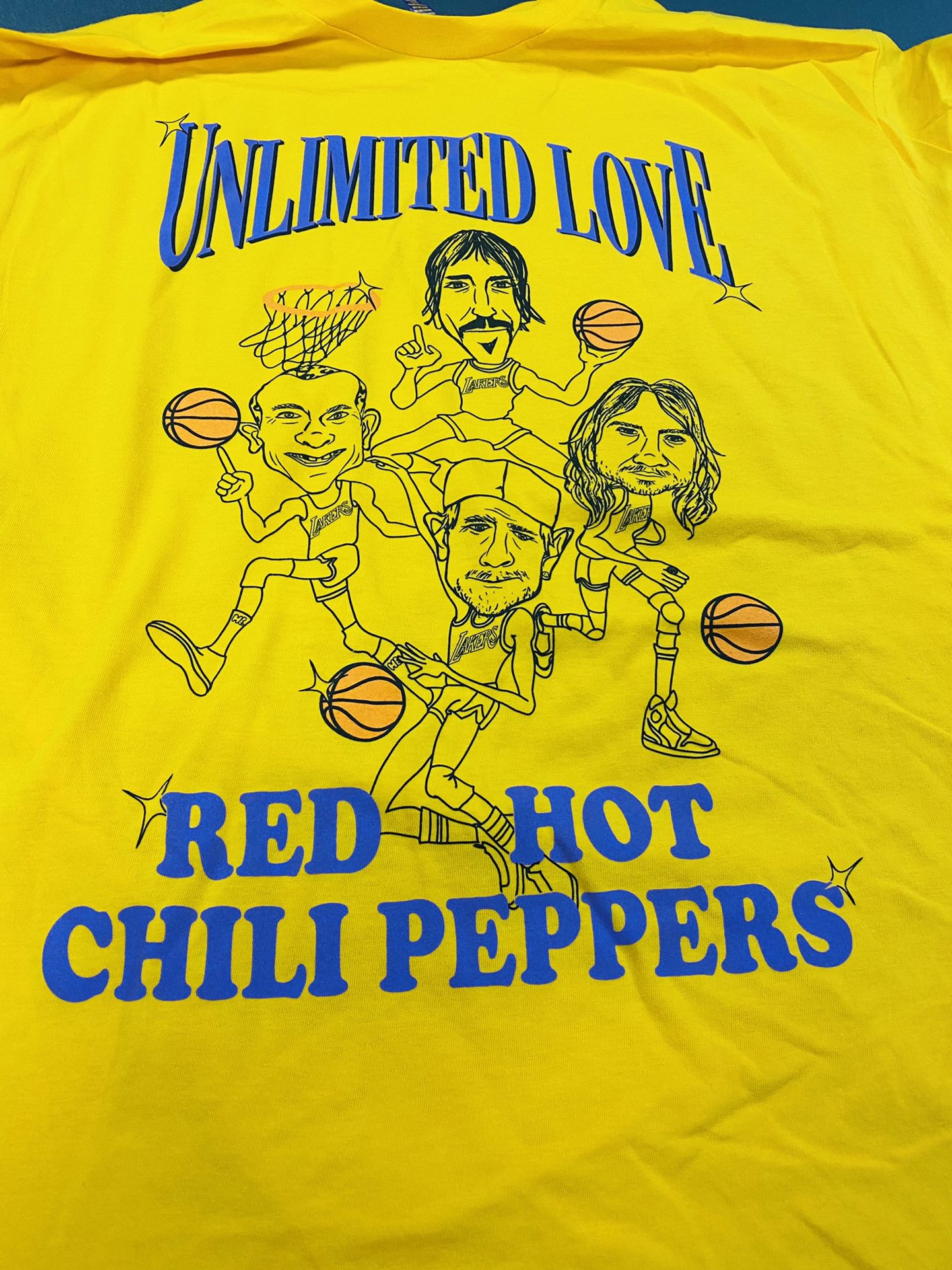 Lakers x Red Hot Chili Peppers “Unlimited Love” T-Shirt SGA for Sale in  South Pasadena, CA - OfferUp