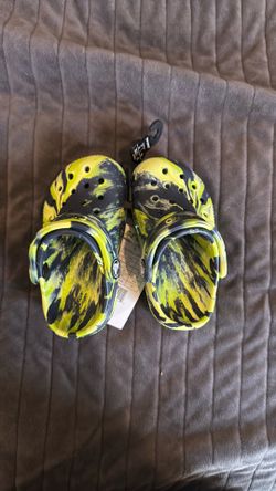Kids crocs