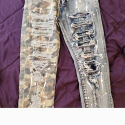 Camouflage Jeans