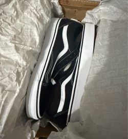 Vans Old Skool Black White Sneakers