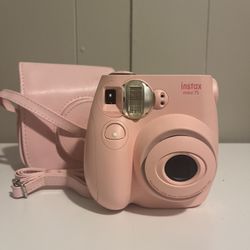 InstaMax camera