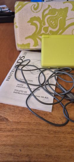 Nintendo DS lite