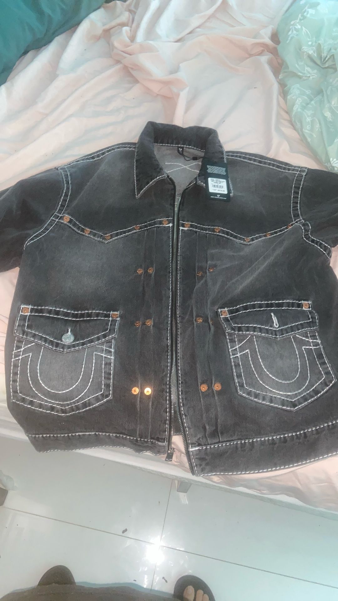 AUTHENTIC True Religion Big T Denim Jacket