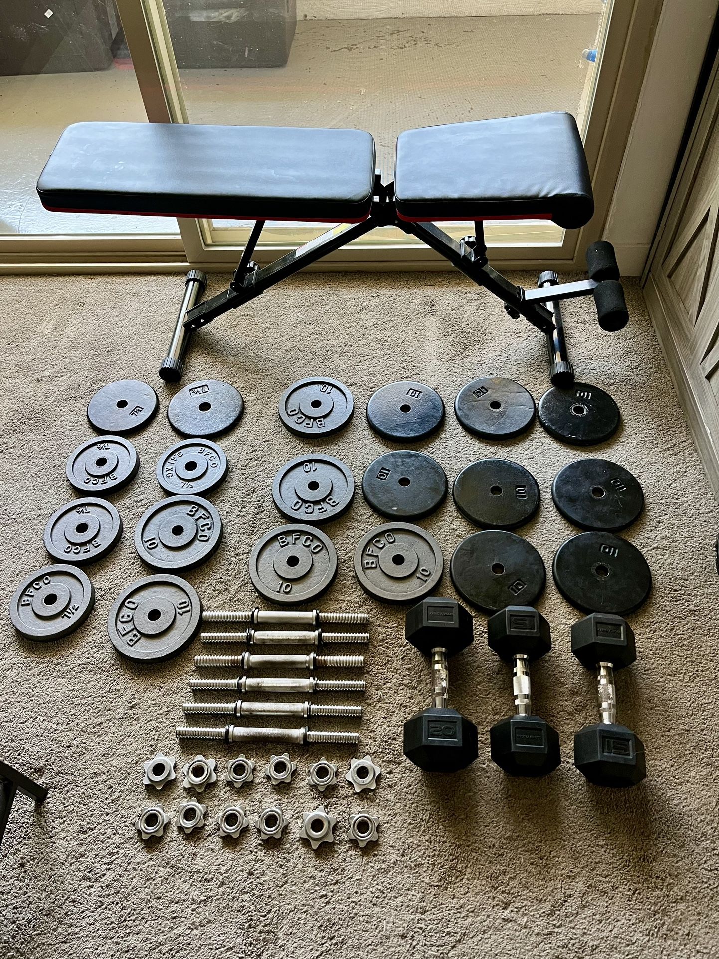 Dumbbells/Plates/Weight Bench