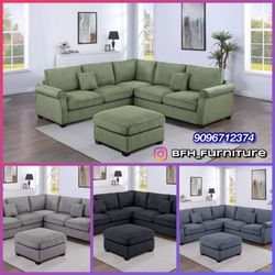 Brand new Sectional sofa w ottoman