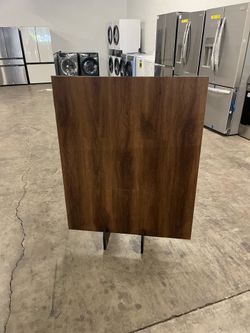 Brown waterproof flooring ✔️