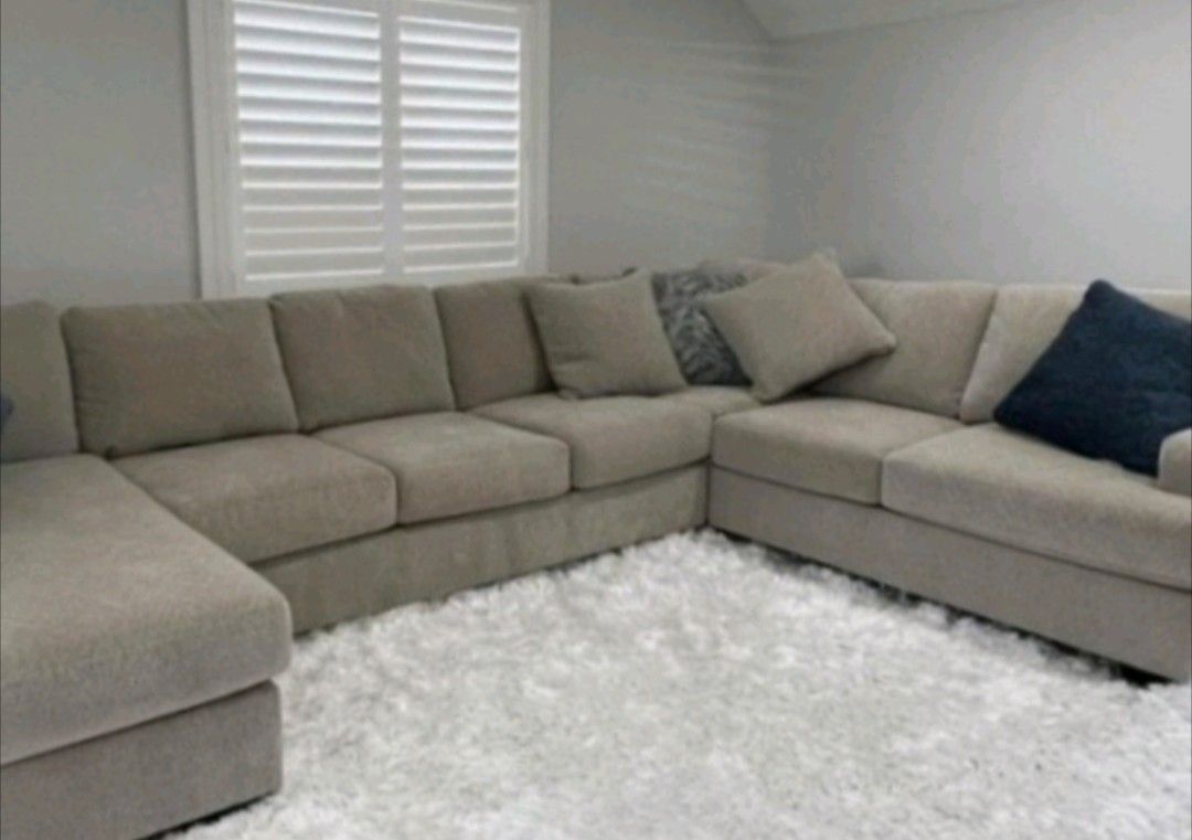 Sectional Couch