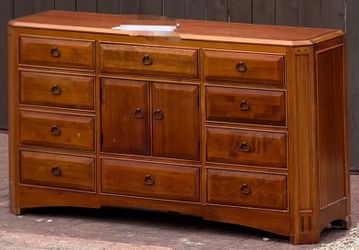11 drawer  dresser / cabinet