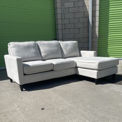 *Free Delivery* Gray Sectional Couch Sofa w/ Reversible Chaise