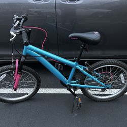 Mongoose 20” bike in great condition 