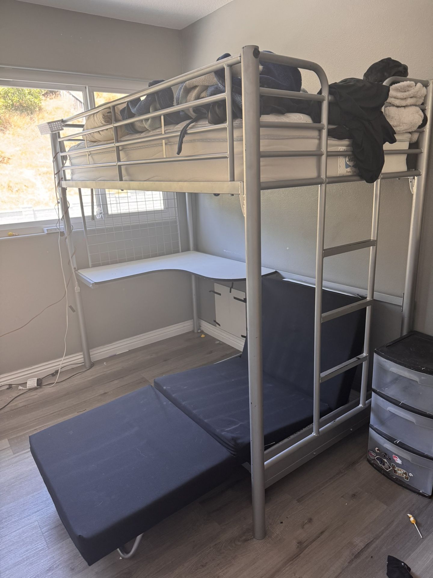 Bunk Bed With Desk And Chair 