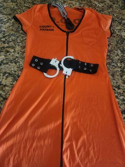 County Prison Halloween Costume Dress womens medium comes with the belt and the choker
