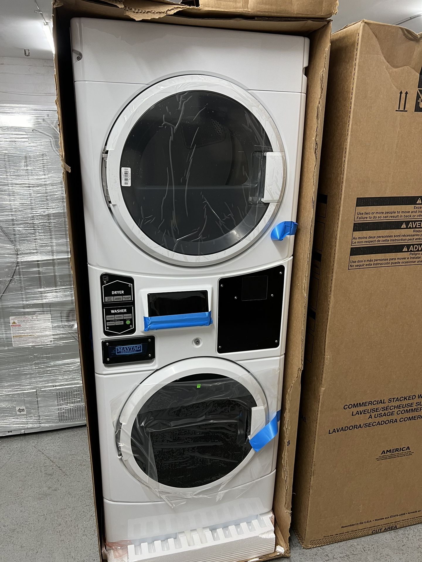 Maytag Commercial Washer And Dryer Set (Gas)