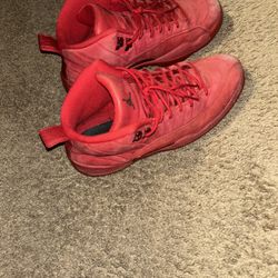 red jordan 12s