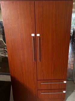 Closet organizer