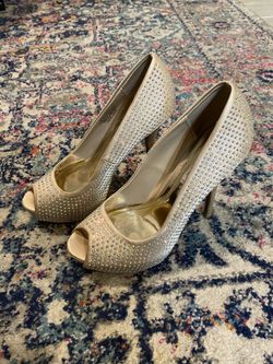 Jennifer Lopez Sparkle heels 6.5