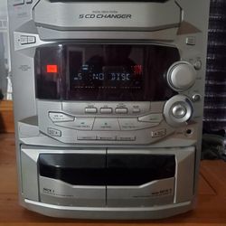 🎵 Panasonic 5-CD Stereo System with Speakers – Vintage & Powerful! – $100 OBO