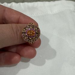 Rare 14K Meda Designed Ring