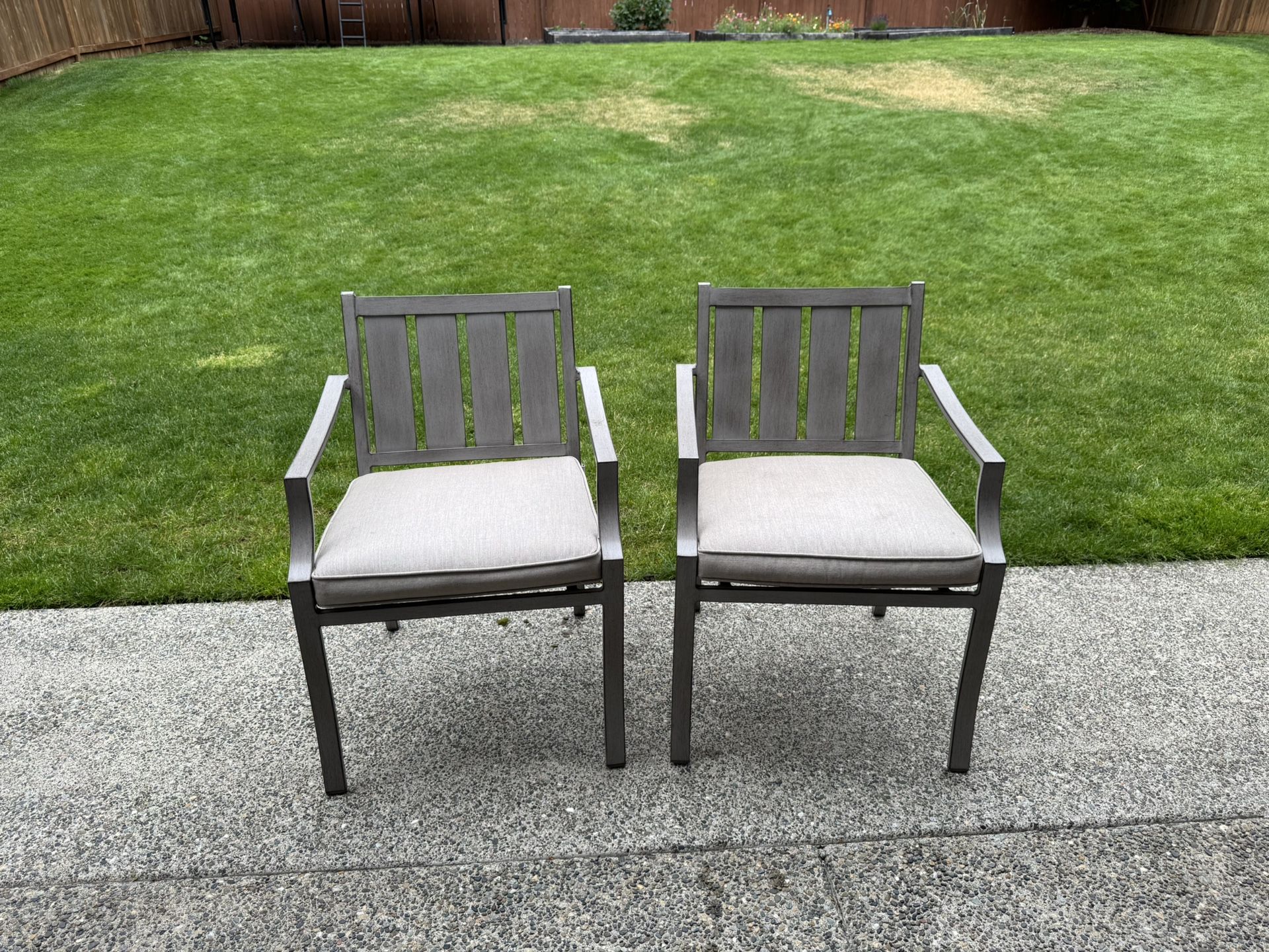 Macys Wayland Outdoor Patio Chair Set