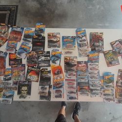 Hotwheels Lot