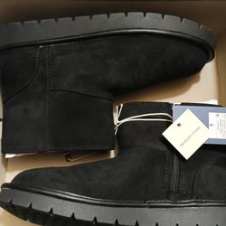Brand New Memory Sole Boots Size 8 Only