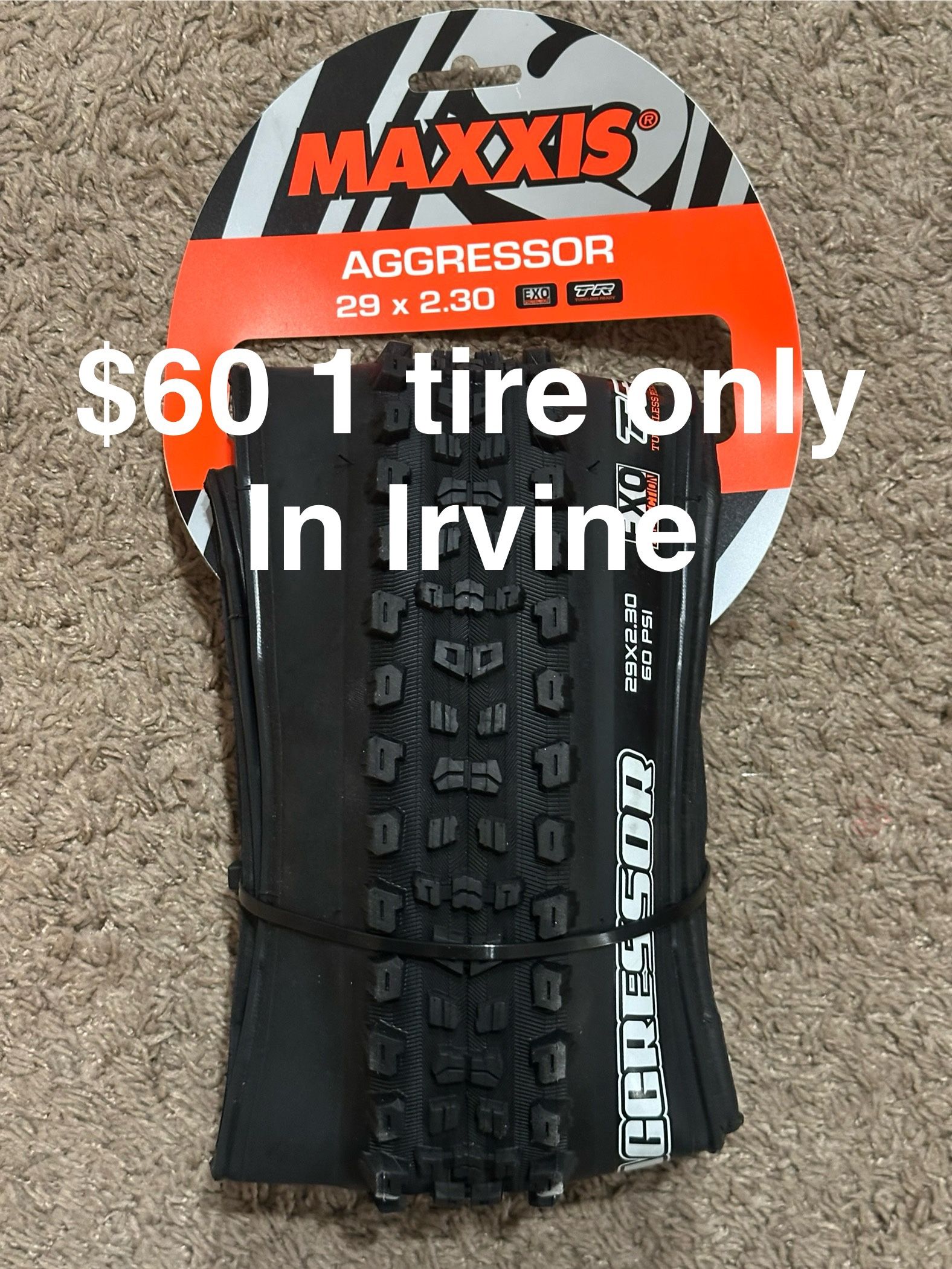 New Maxxis Aggressor 29 Inch 2.30 Mountain Bike Tire