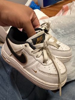 Toddler boy Nike shoes size 7c