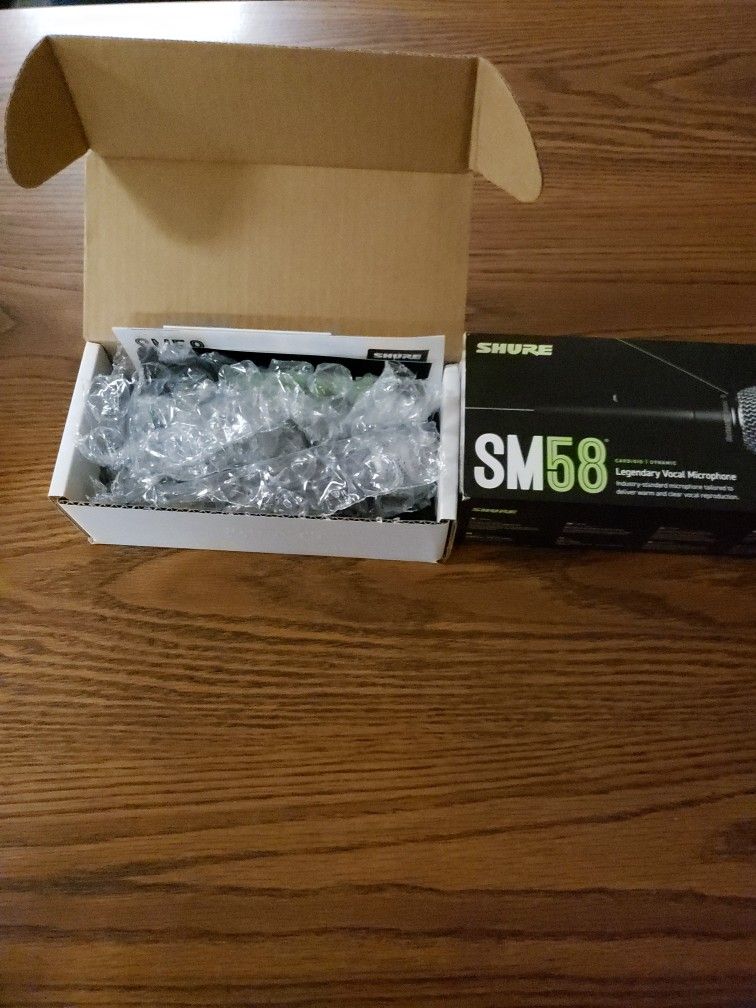 SM58 Dynamic Vocal Microphone