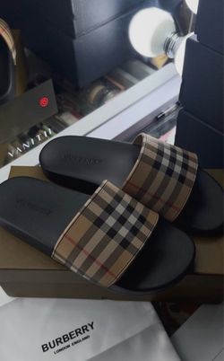 Burberry slides