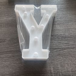 Letter Y With Lights Battery Operated 