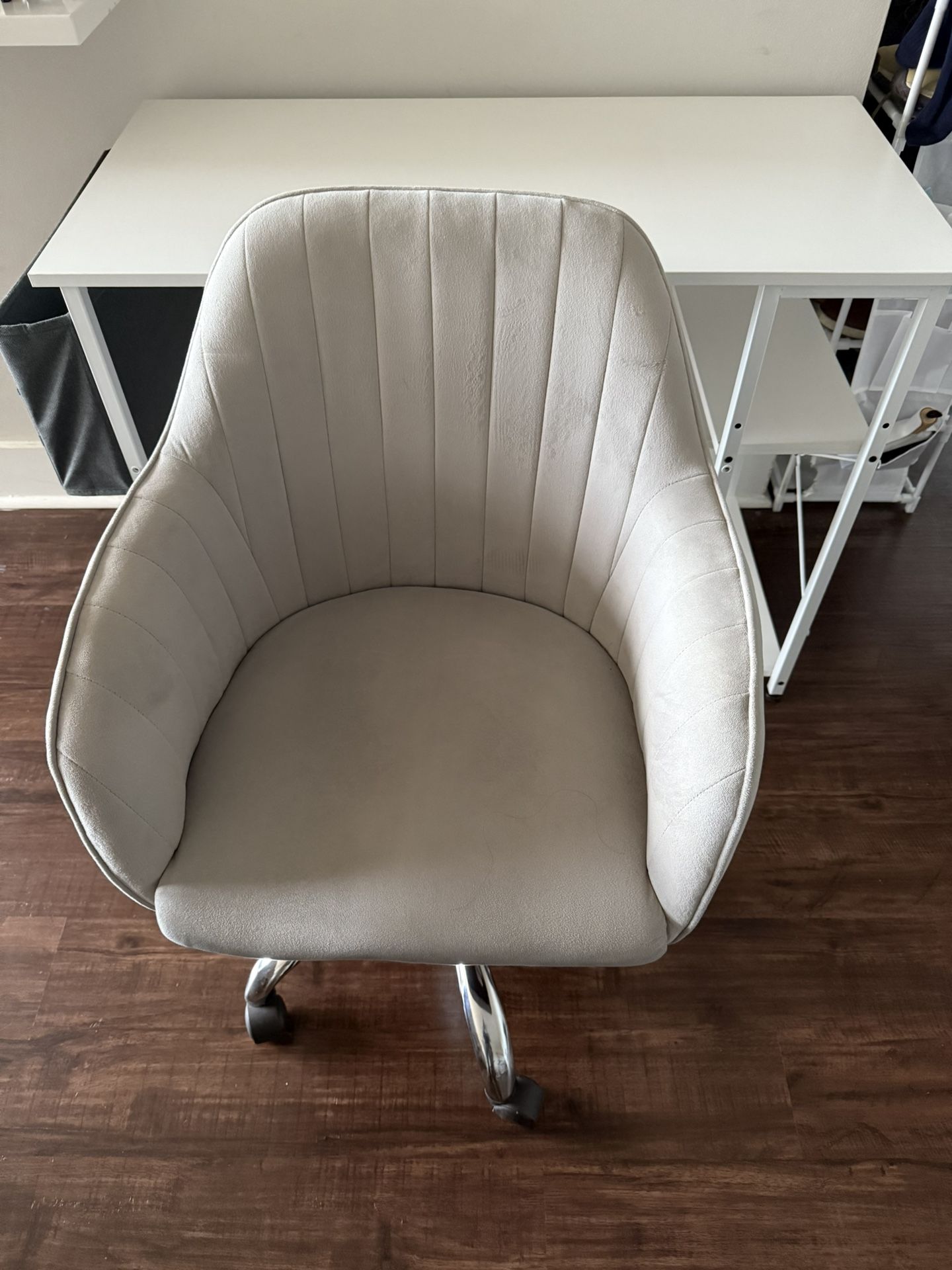 IKEA chair and Table Combo (used 3 months)