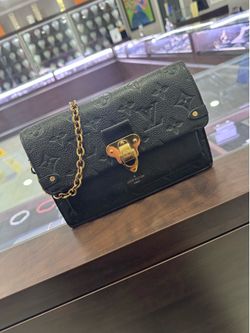 Black cross bag