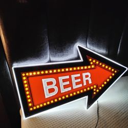 Flashing Beer Sign 