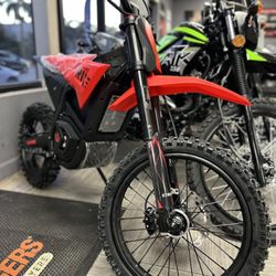 Electric Dirt Bike Strike Cycles $30 Down 