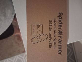 Brand New Spider Farmer Co2 And Humidity Monitor  For Grow Tents