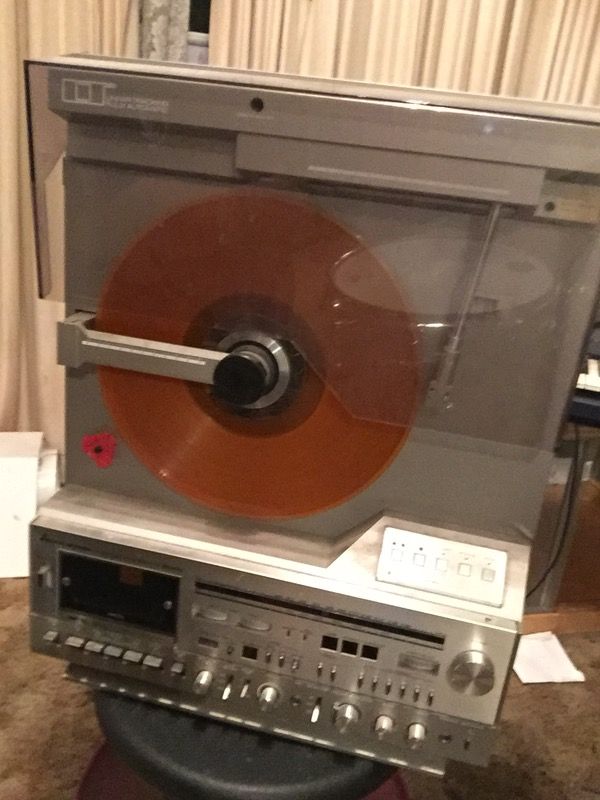 Vertical record player / mga mitsubishi interplay system x-10