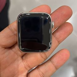 Apple Watch Cracked Screen Series 5 44mm