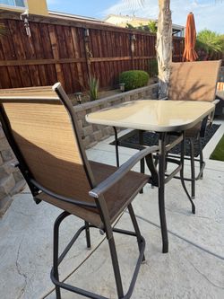 Table and 2 chairs