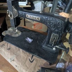 Embossed White Rotary Sewing Machine 