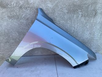 Cadilac Escalade Right Passenger Fender