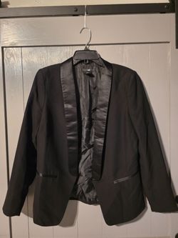 Black satin lapel blazer