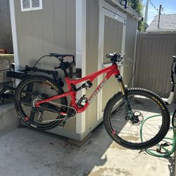 2017 Santa Cruz 5010 Mountain Bike 27.5” Carbon Wheels & Electronic Shifting 