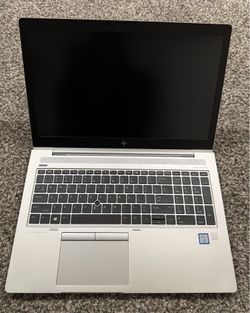 HP Laptop i7 32GB Ram 1TB Storage