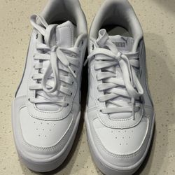 Women’s Puma Shoes 